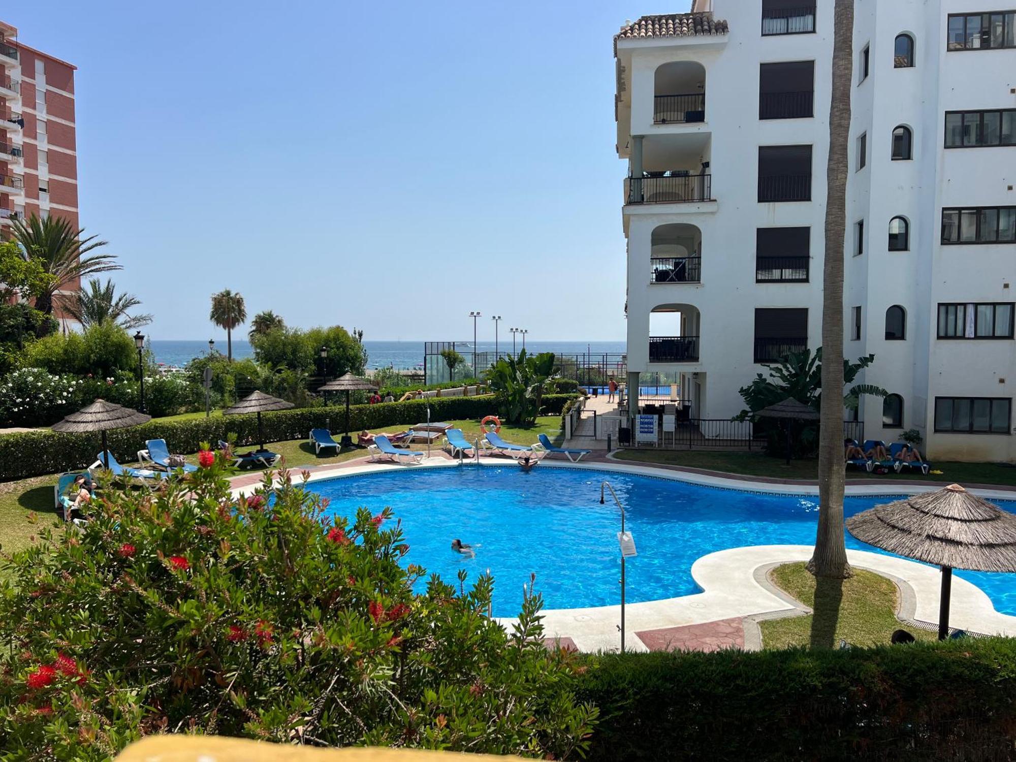马尼尔瓦Puerto De La Duquesa公寓 外观 照片