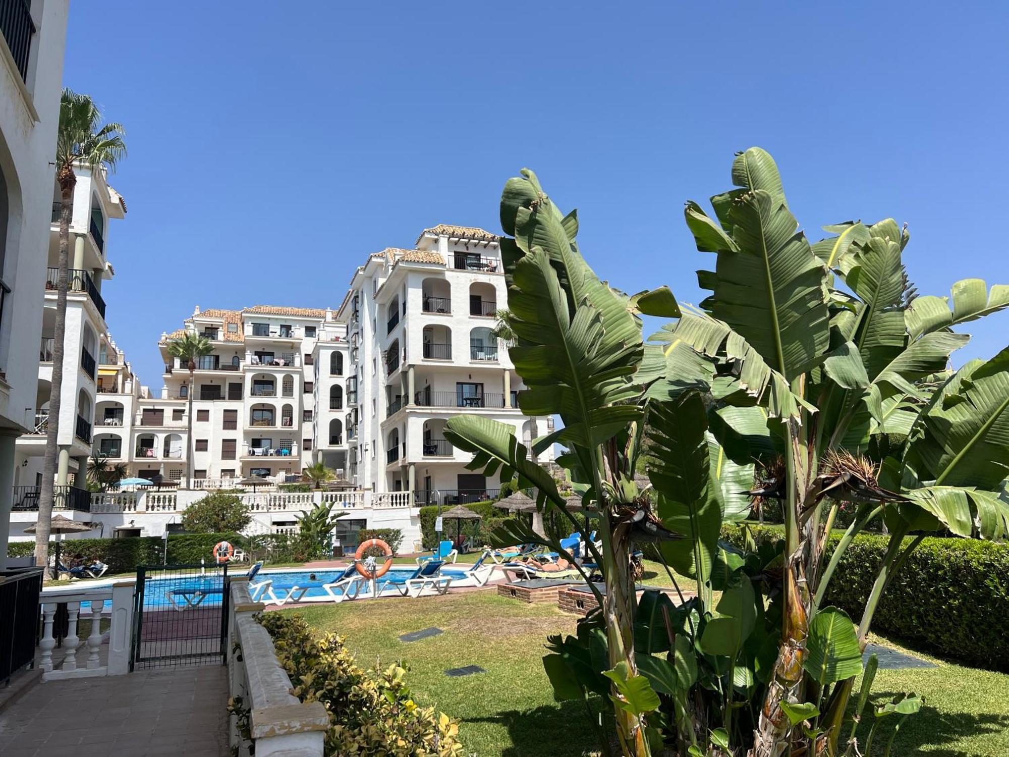马尼尔瓦Puerto De La Duquesa公寓 外观 照片