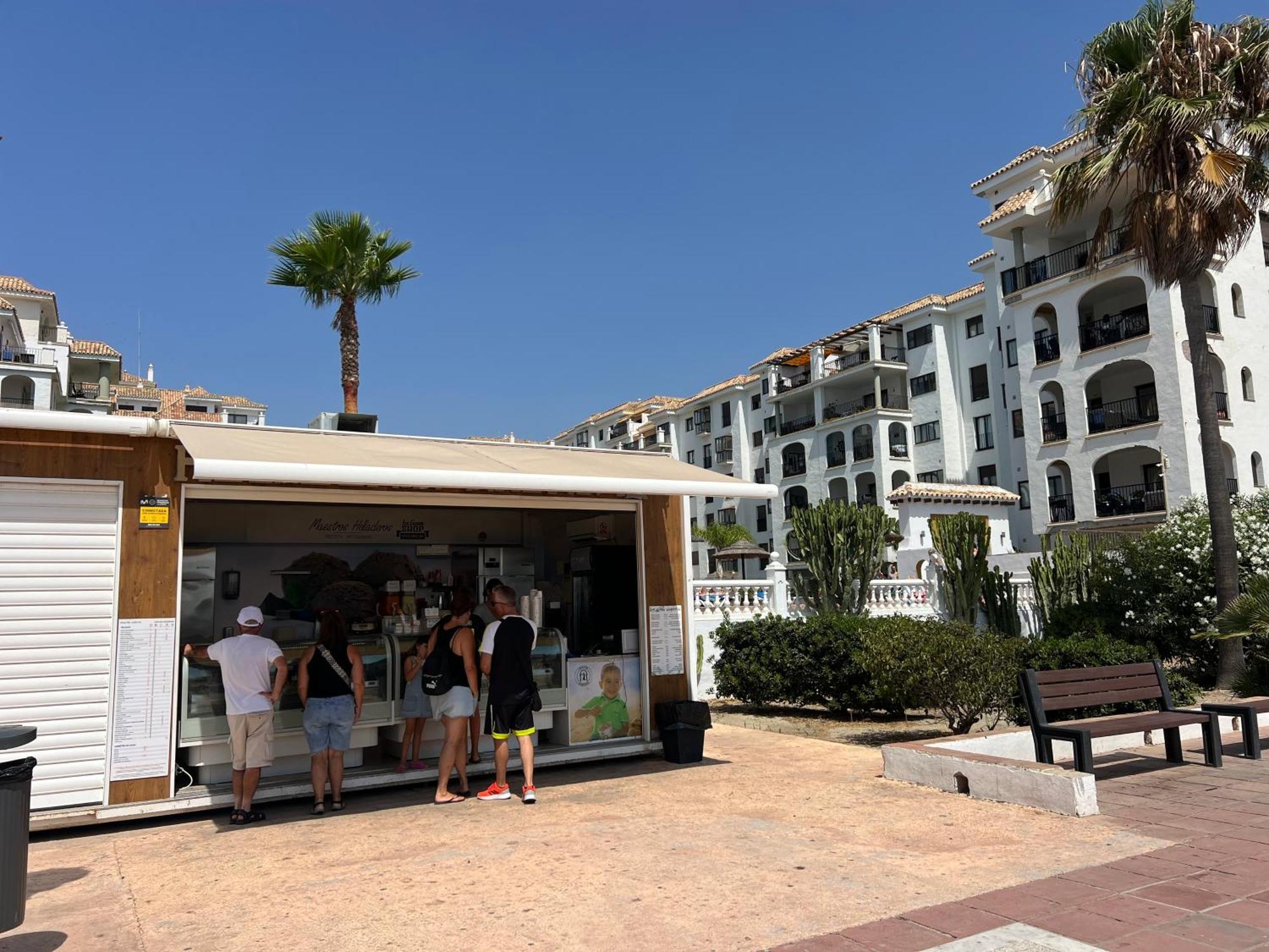 马尼尔瓦Puerto De La Duquesa公寓 外观 照片