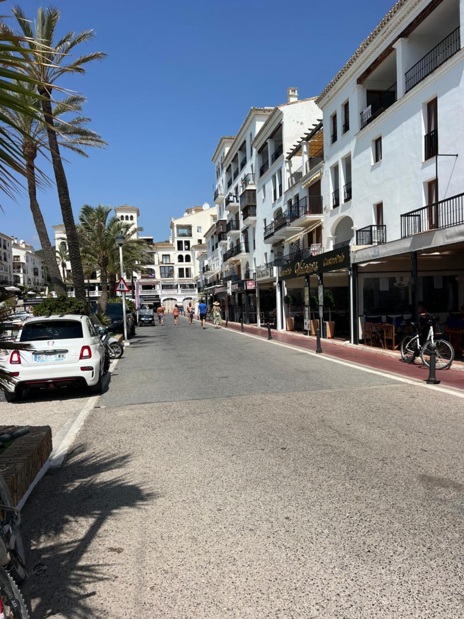 马尼尔瓦Puerto De La Duquesa公寓 外观 照片